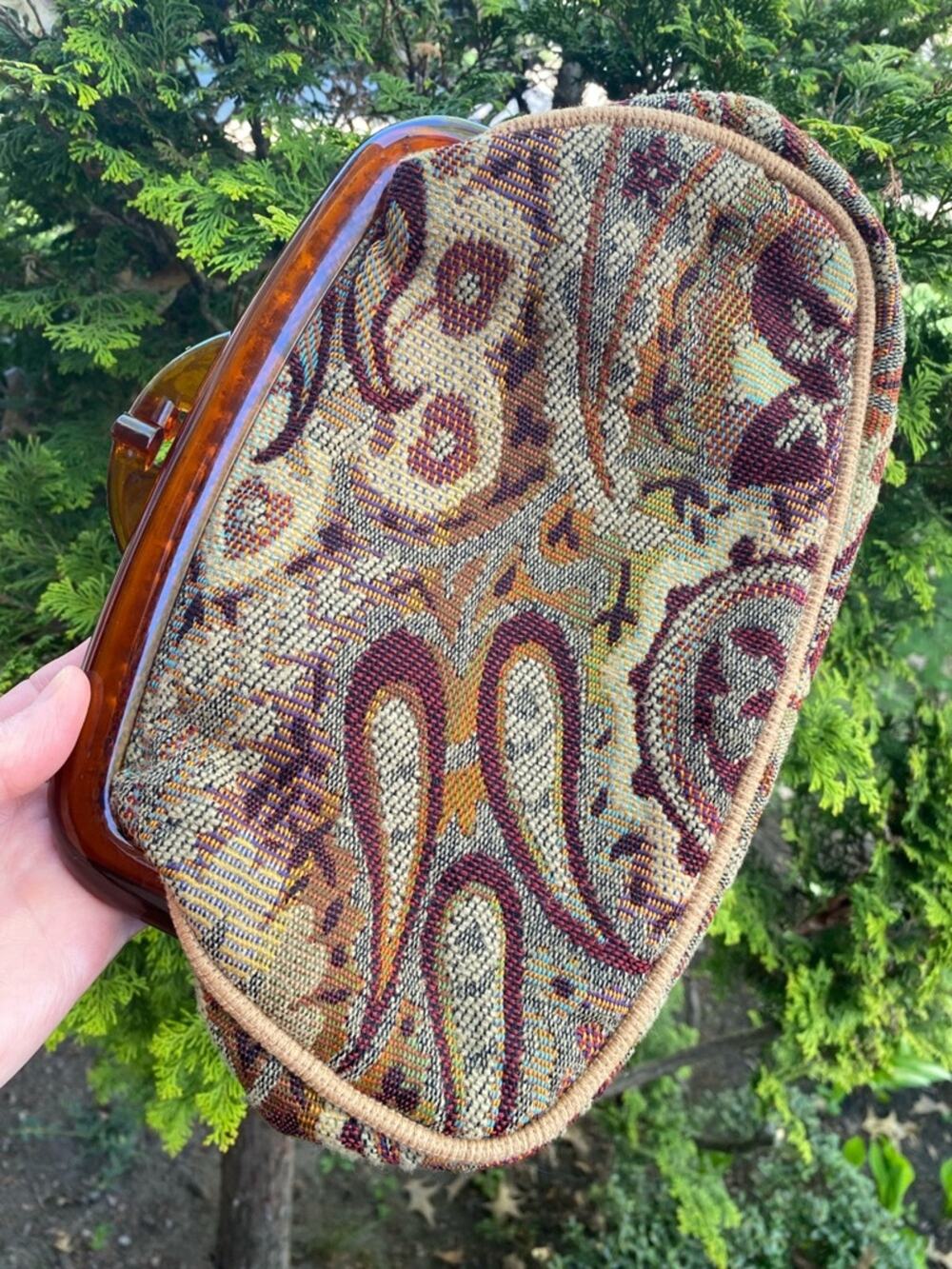 Tibor Handbags California 1960s Vintage Paisley Tapestry Clutch